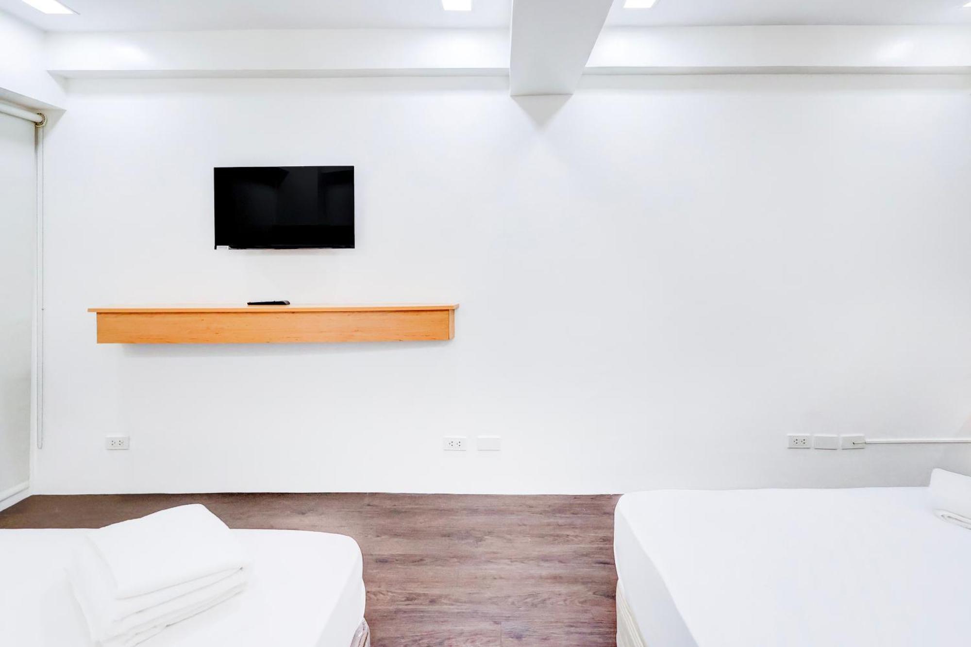 Collection O Brblock Boutique & Residences, Santa Cruz Olympia, Makati ماكاتي المظهر الخارجي الصورة